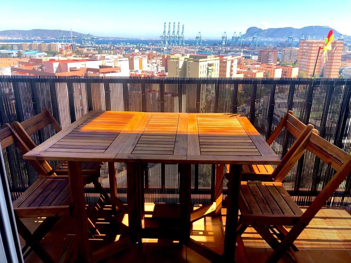 Piso Semicentrico Con Vistas A La Bahia De Algeciras Apartment Exterior photo